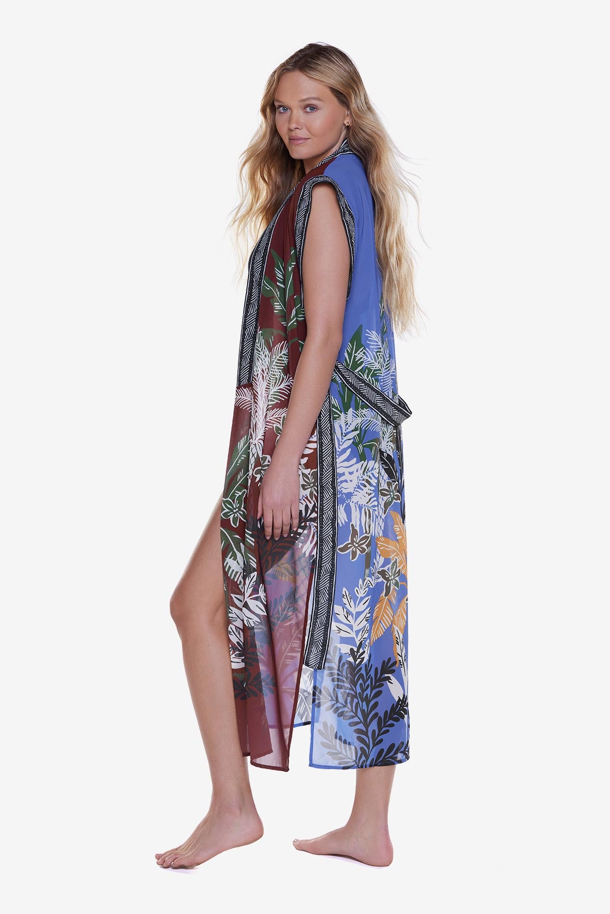 Duster Cover Up in Scena
