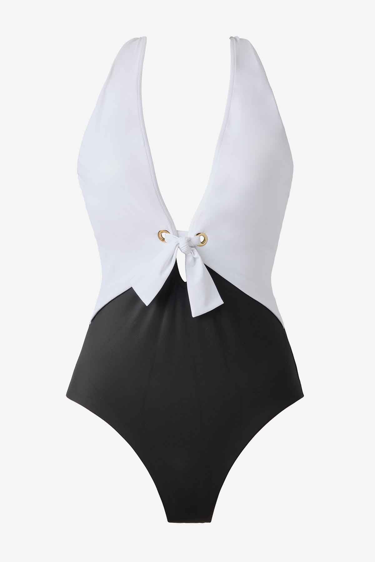 Halle One Piece in Juxtapose
