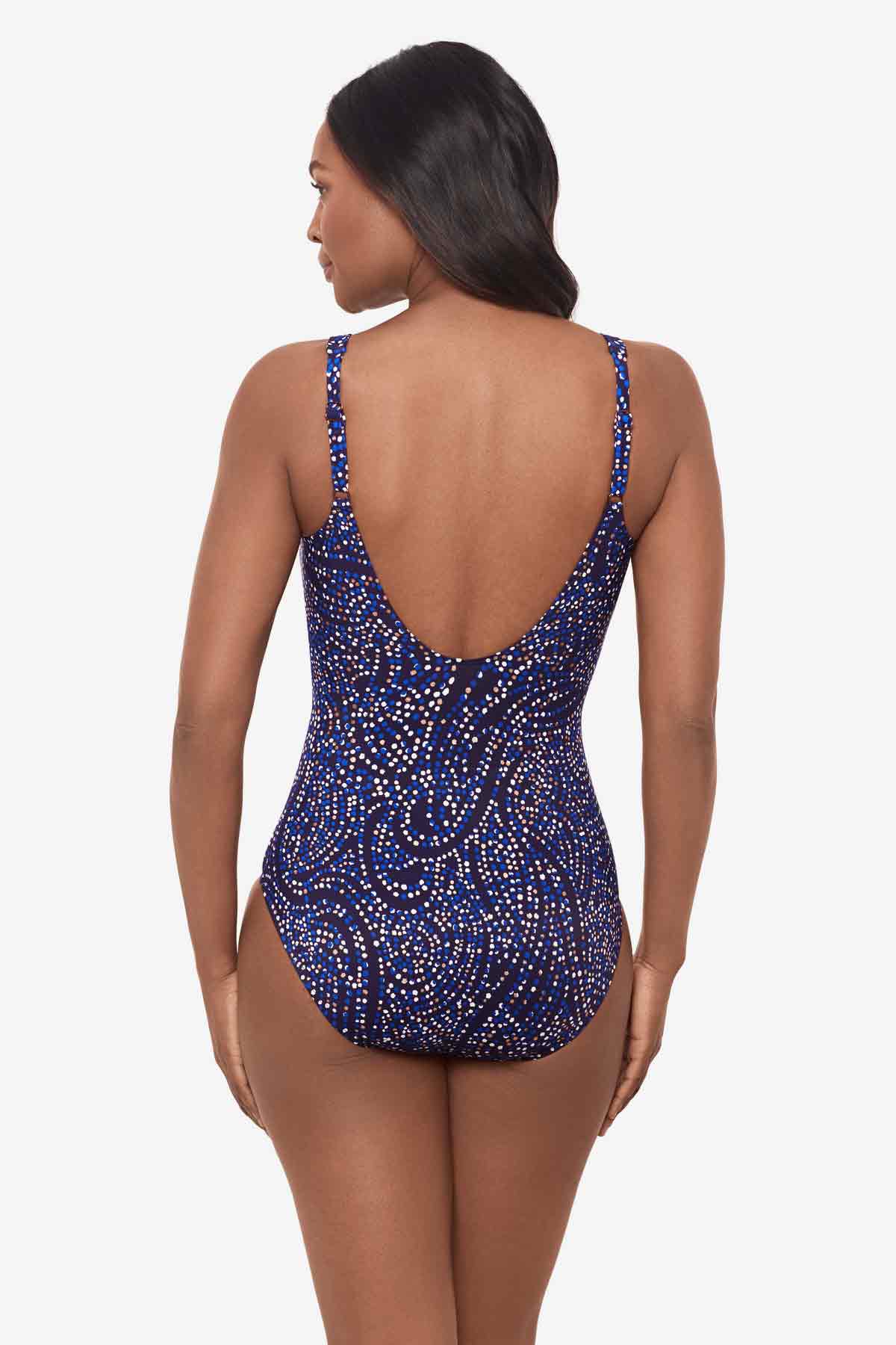 Oceanus One Piece in Spotlight